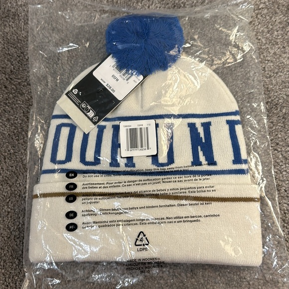 Under Armour Beanie Hat - Picture 2 of 3